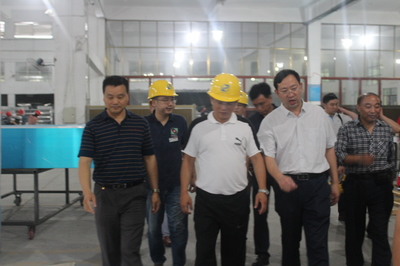 播州區(qū)區(qū)委書記陳松調(diào)研貴州正合鋁業(yè)，推動(dòng)新型采暖及制冷技術(shù)開(kāi)發(fā)